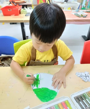 Children Painting Dragon Boat for Festival Art Activity