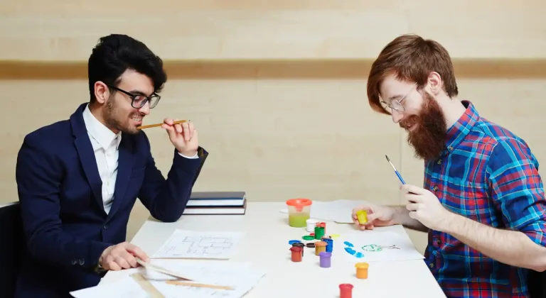 How Art Activities Can Improve Workplace Collaboration & Creativity