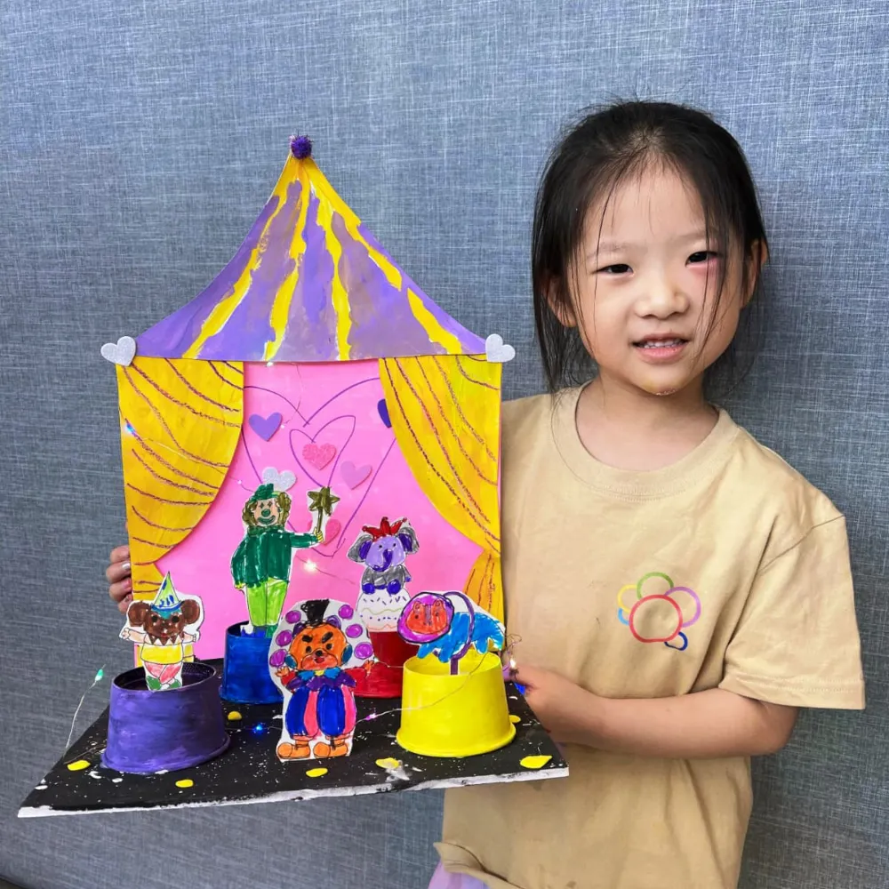 Fun art classes for kids with playful and colorful themes
