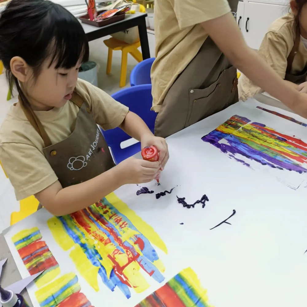 Group photo of kids at art competition event