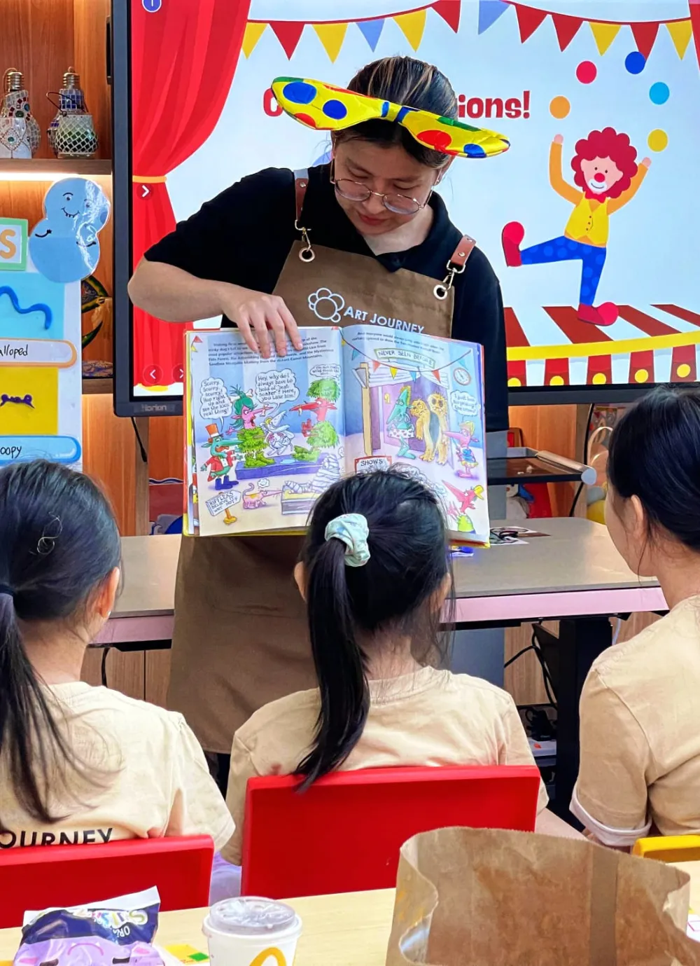 Imaginative themed art workshop experience for kids