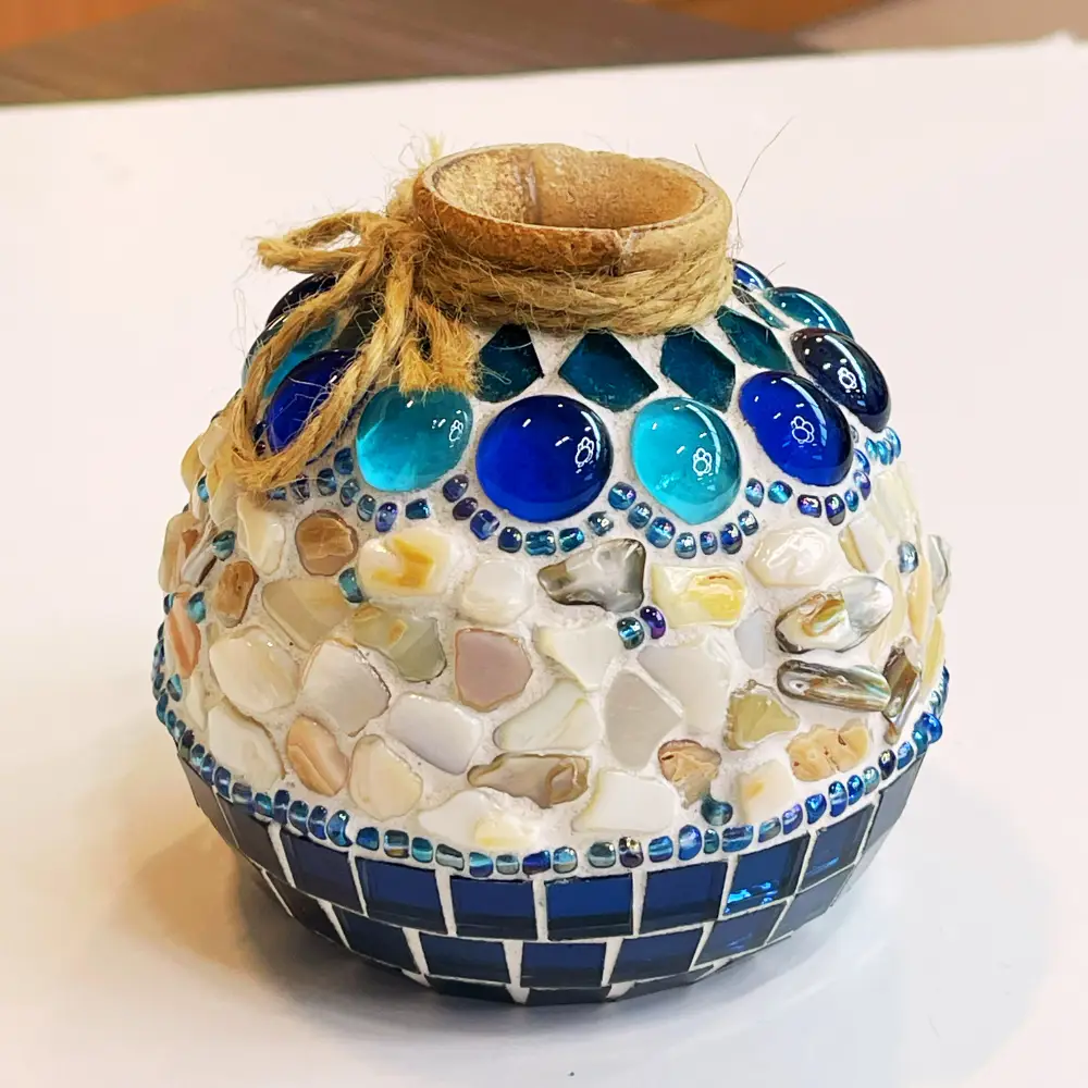 Stylish Mosaic Mine Wooden Vase featuring intricate mosaic design