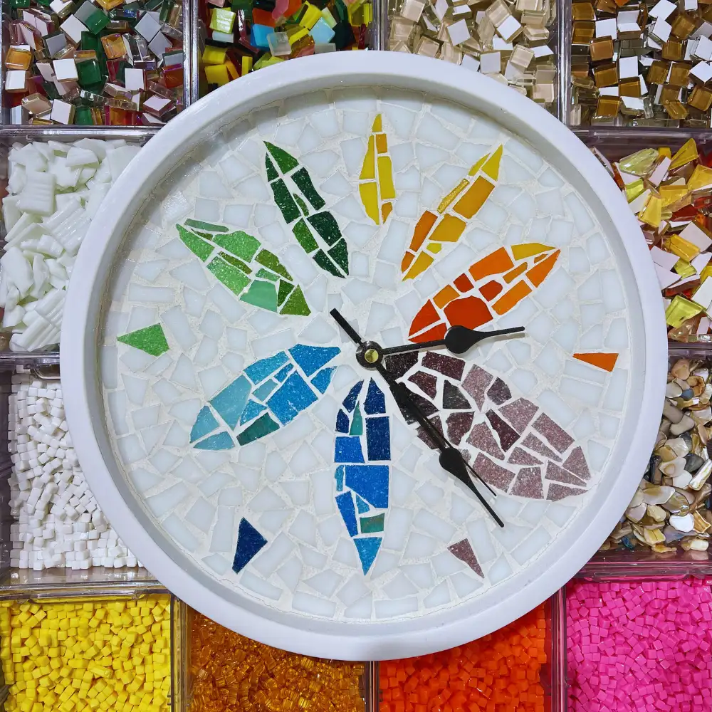 Stylish Mosaic Wall Clock Home Decor in Tengah