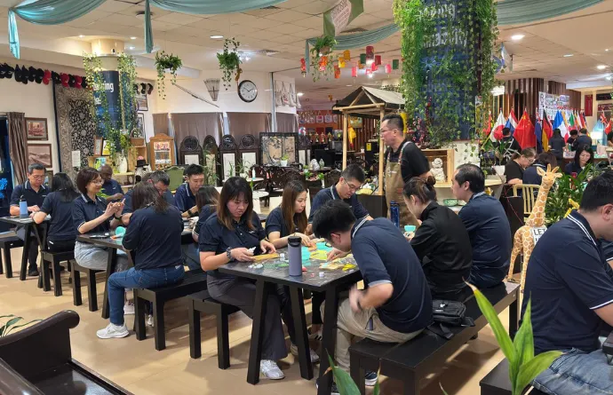 Large group enjoying an art jamming session at Art Journey Singapore
