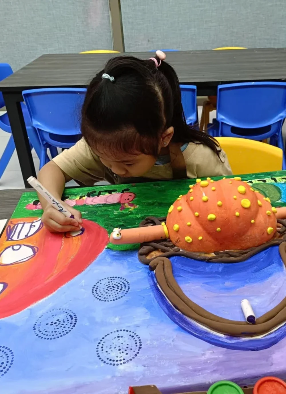 kids-dot-art-workshop-singapore-pumpkin-pattern-activity