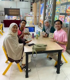 mosaic-coaster-art-jamming-group-outing