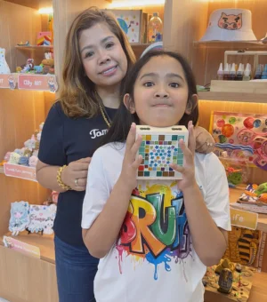 mother-daughter-mosaic-art-jamming